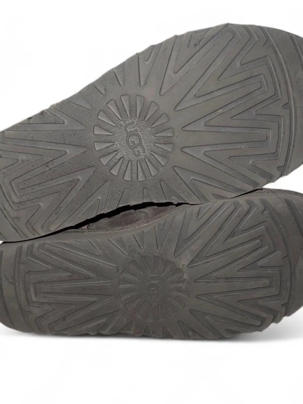 UGG classic short